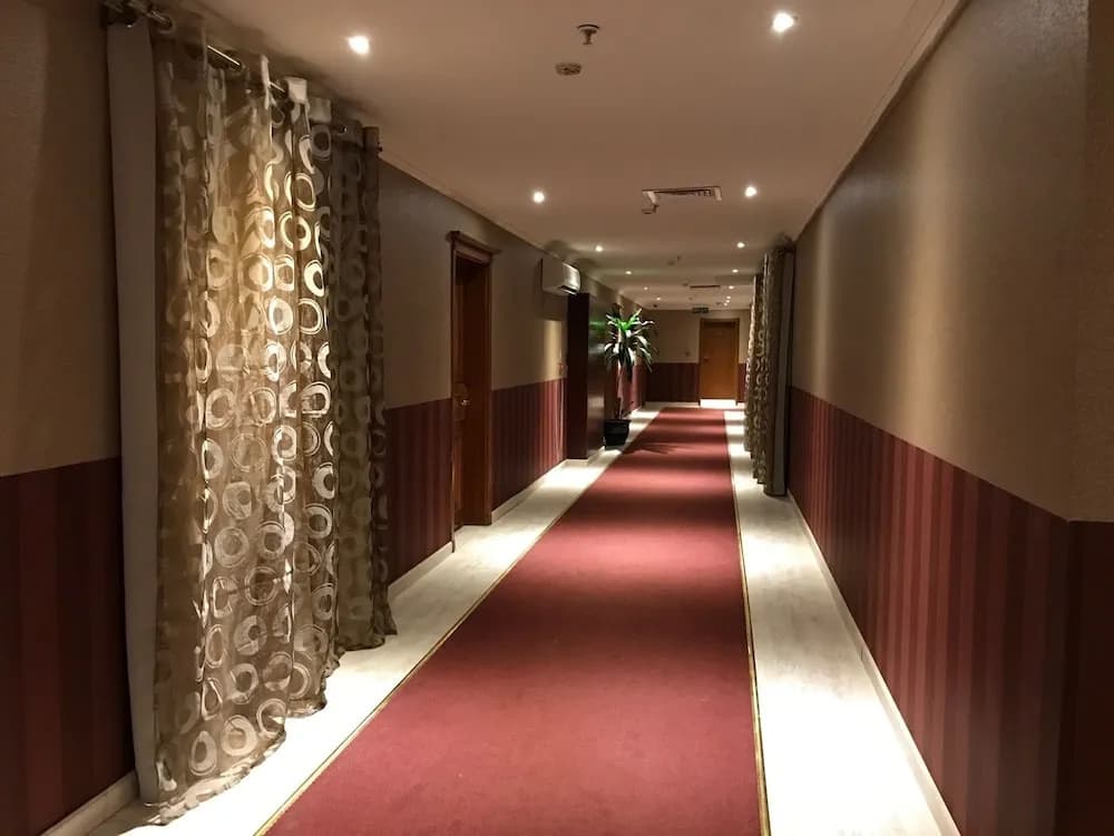 Wakra Inn Hotel Apartments - photo 8