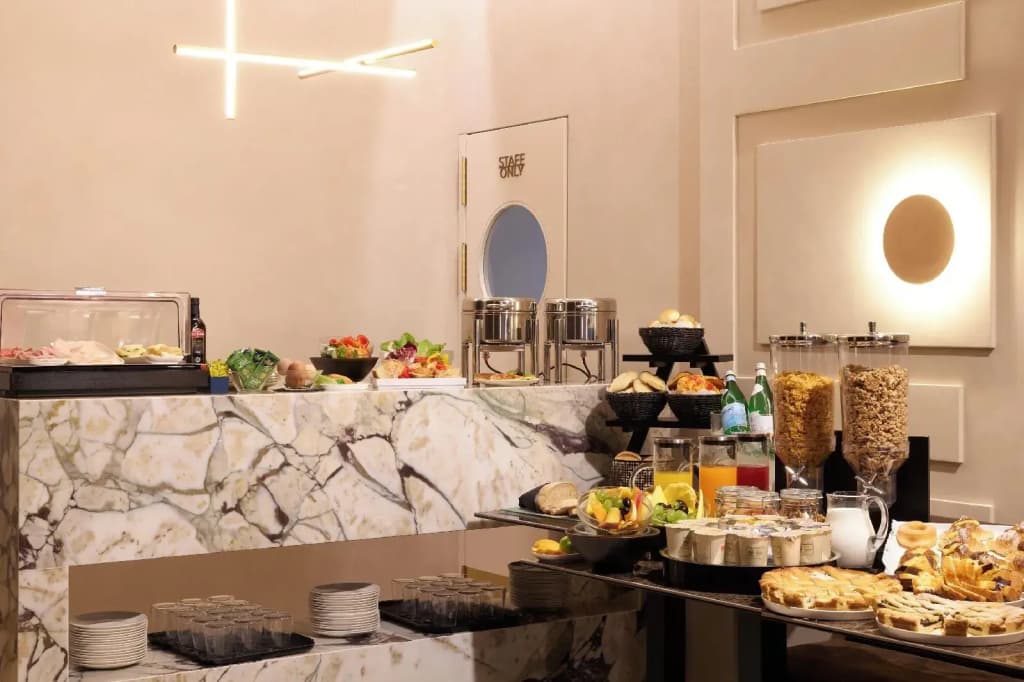 Borghese Contemporary Hotel - photo 34