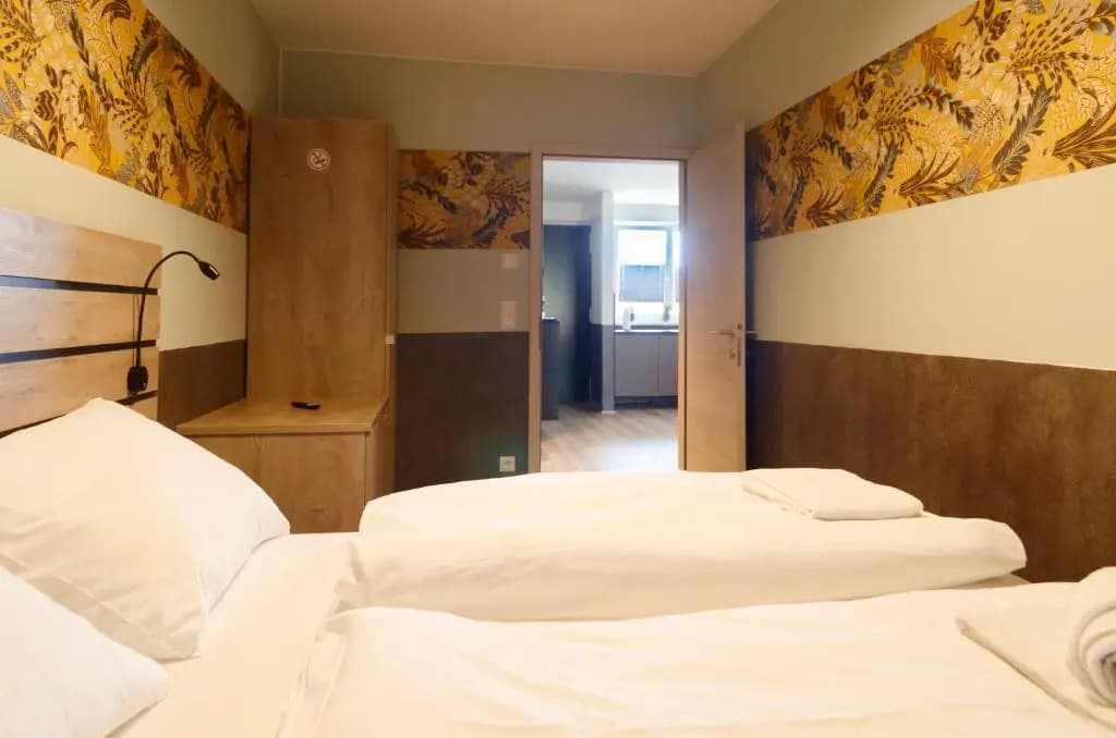 MH Apartments - photo 6