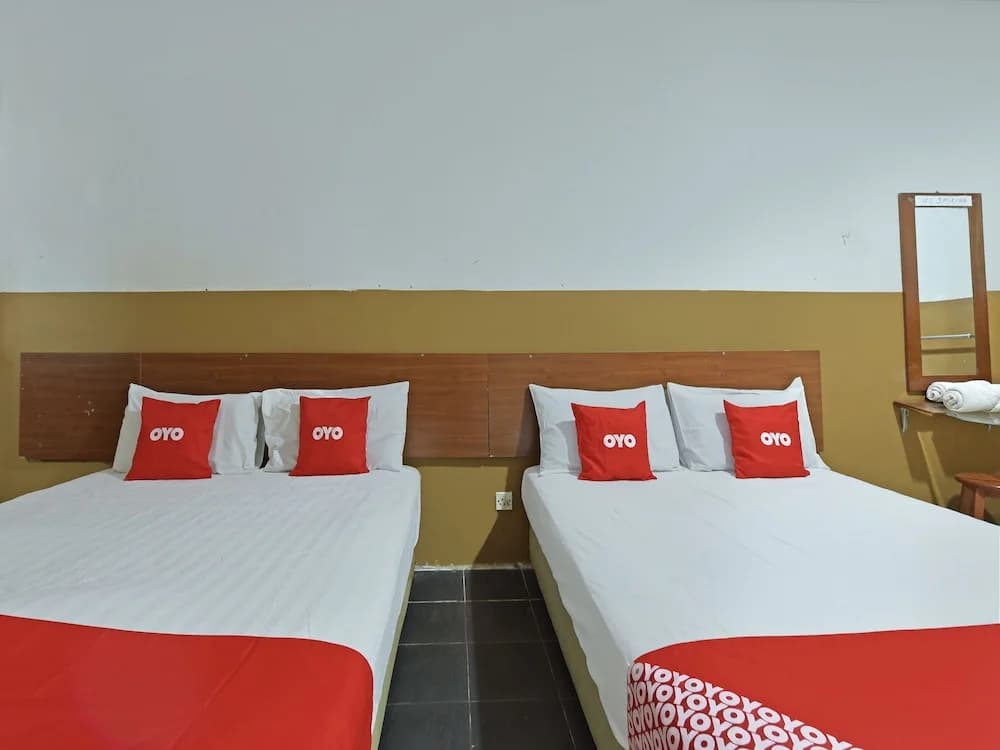 OYO 90794 Maple Hotel - photo 2