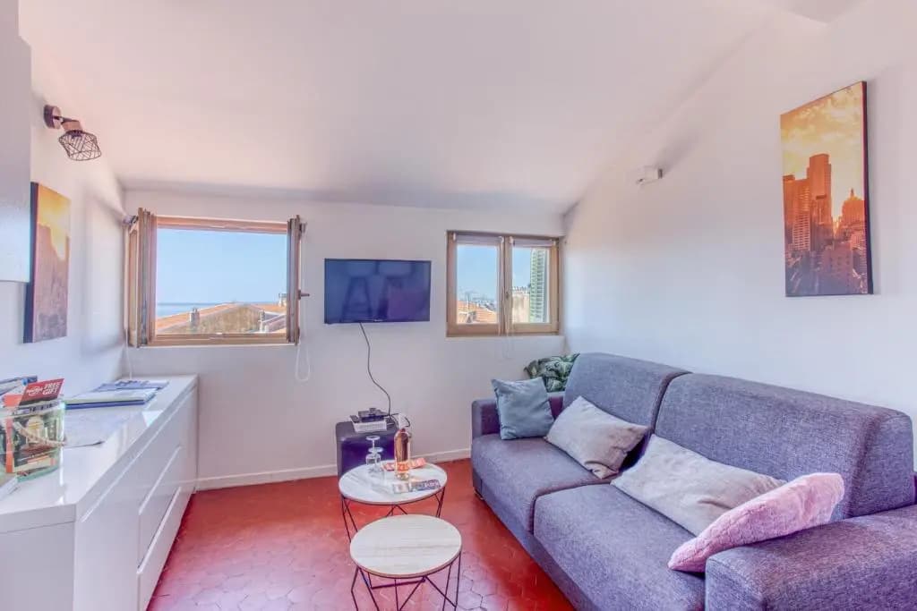 Gilly 4 - EXCEPTIONAL 2BEDS, SEA VIEW, MODERN,A/C, OLD TOWN - photo 6