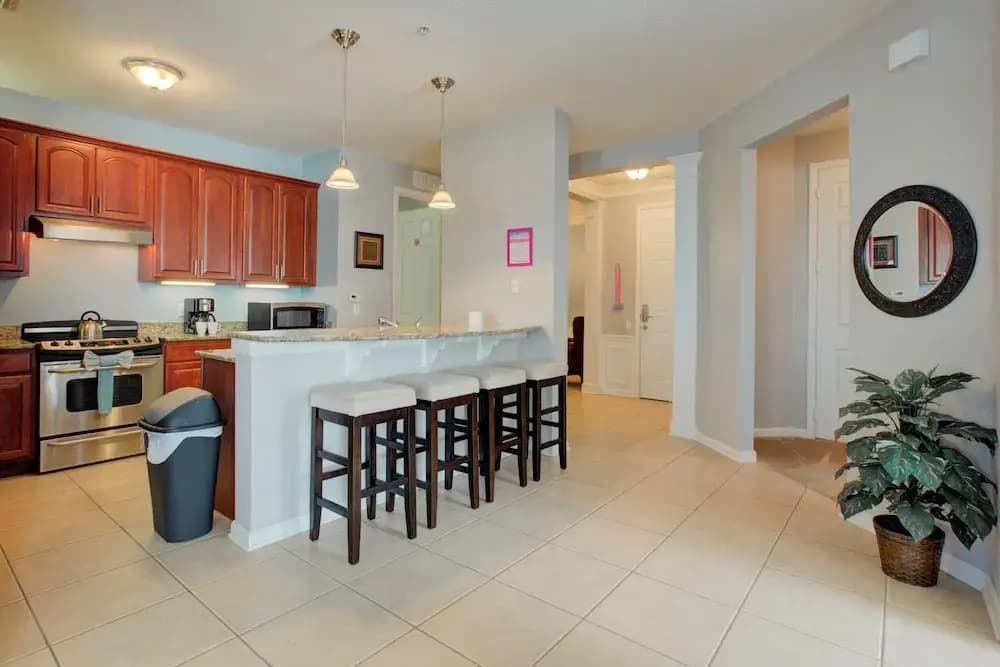 Lakefront Luxury - photo 33