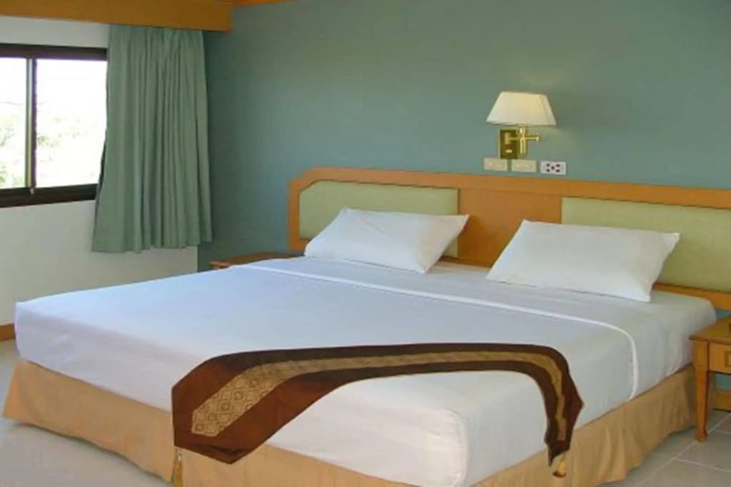 The Private Stay at Lumpini Park Beach Jomtien Condo - photo 3