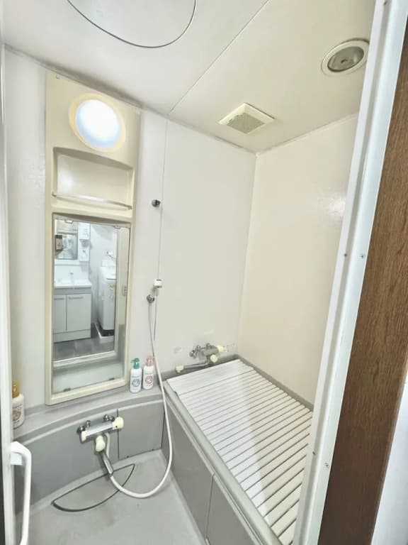 Kobayashi Building - photo 11
