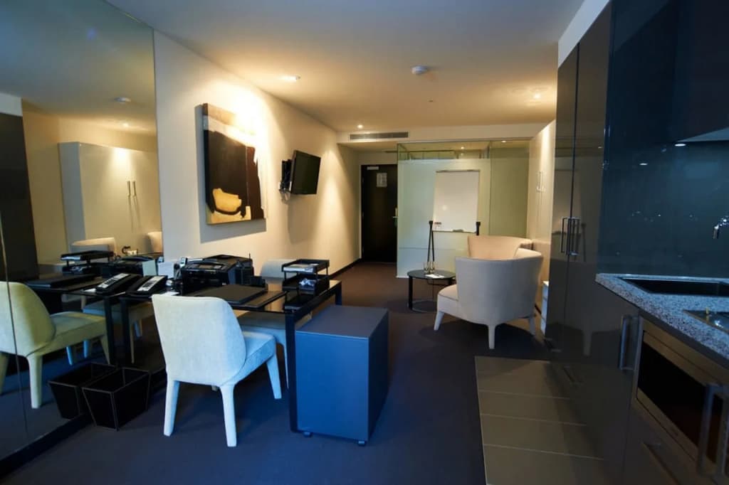 MainStay Suites Hawthorn - photo 17
