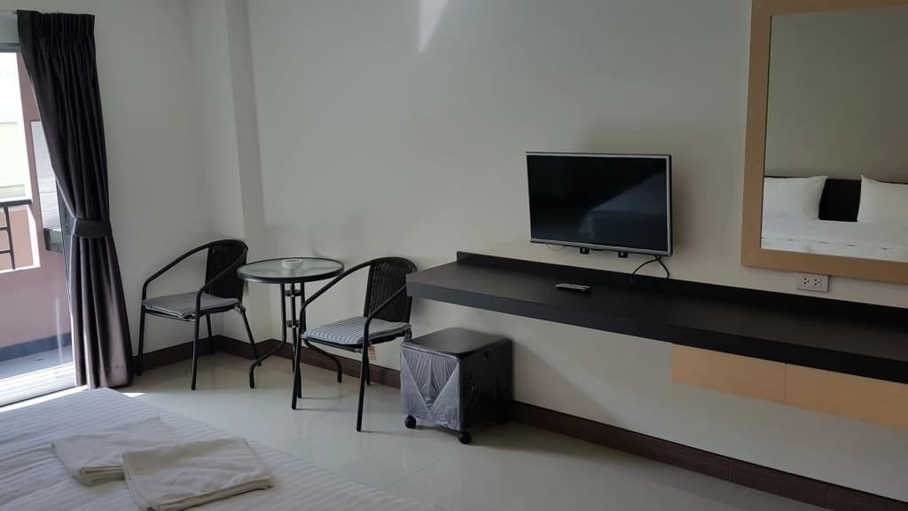 B Space Residence - photo 3