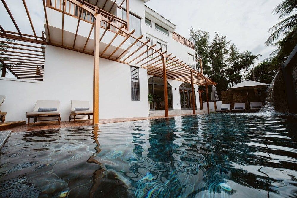 The Watermark Beachside Hotel - photo 11