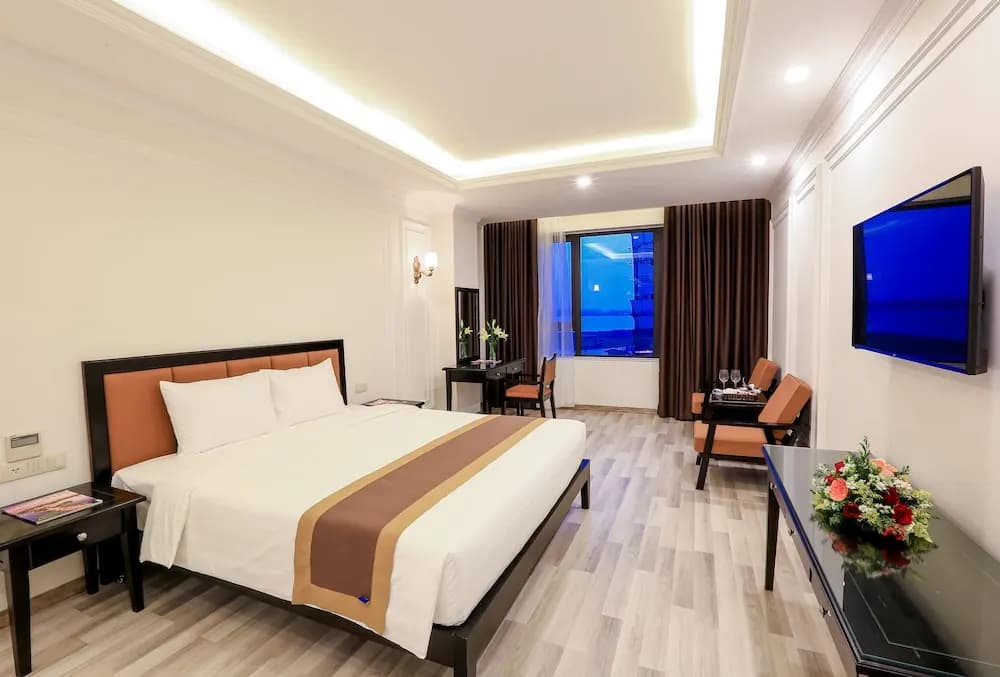 Galaxy Halong Hotel - photo 2
