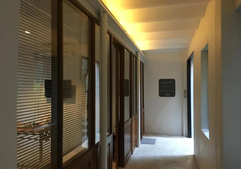 Hotel Noir - photo 13