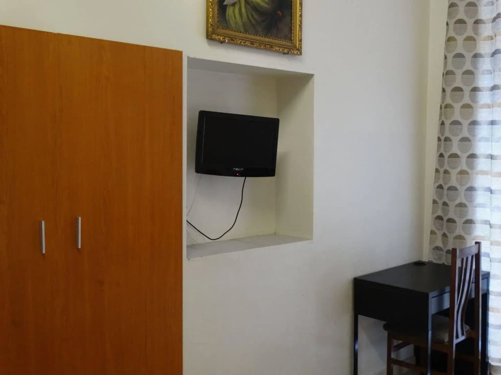 Hostal Mont Thabor - photo 3