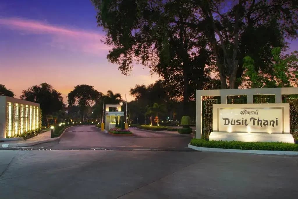 Dusit Thani Pattaya - photo 1