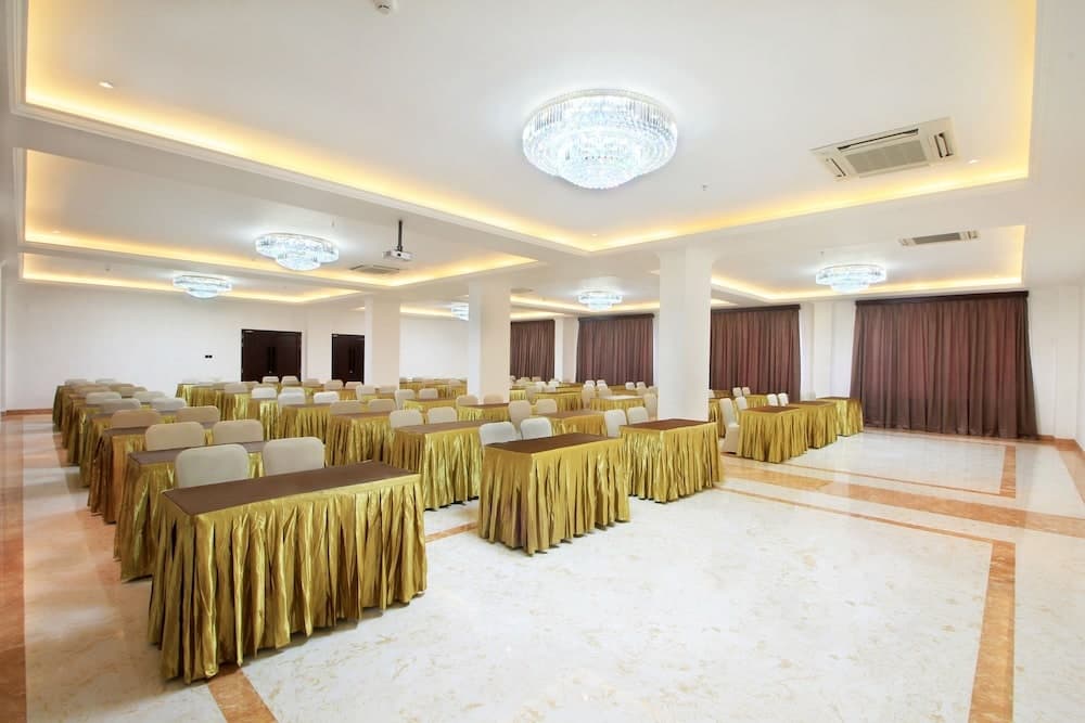 Grand Palace Hotel Sanur - Bali - photo 12