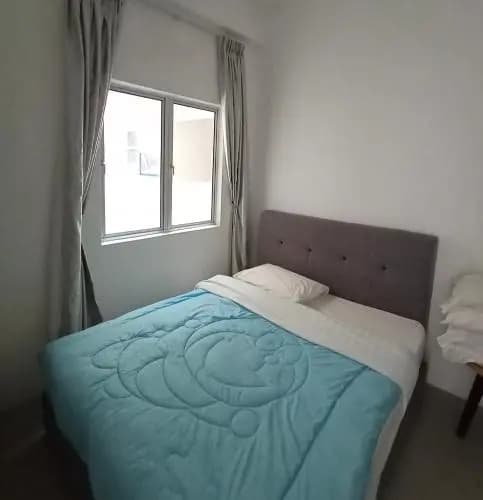 Cameron's Square Apartment - photo 3