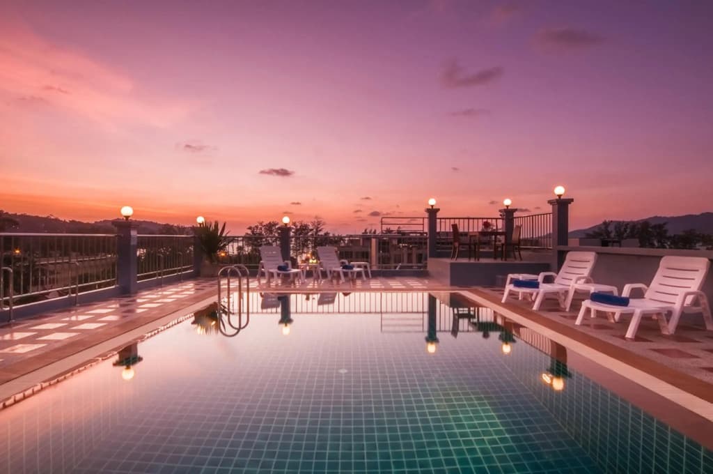 The Crystal Beach Hotel - photo 9