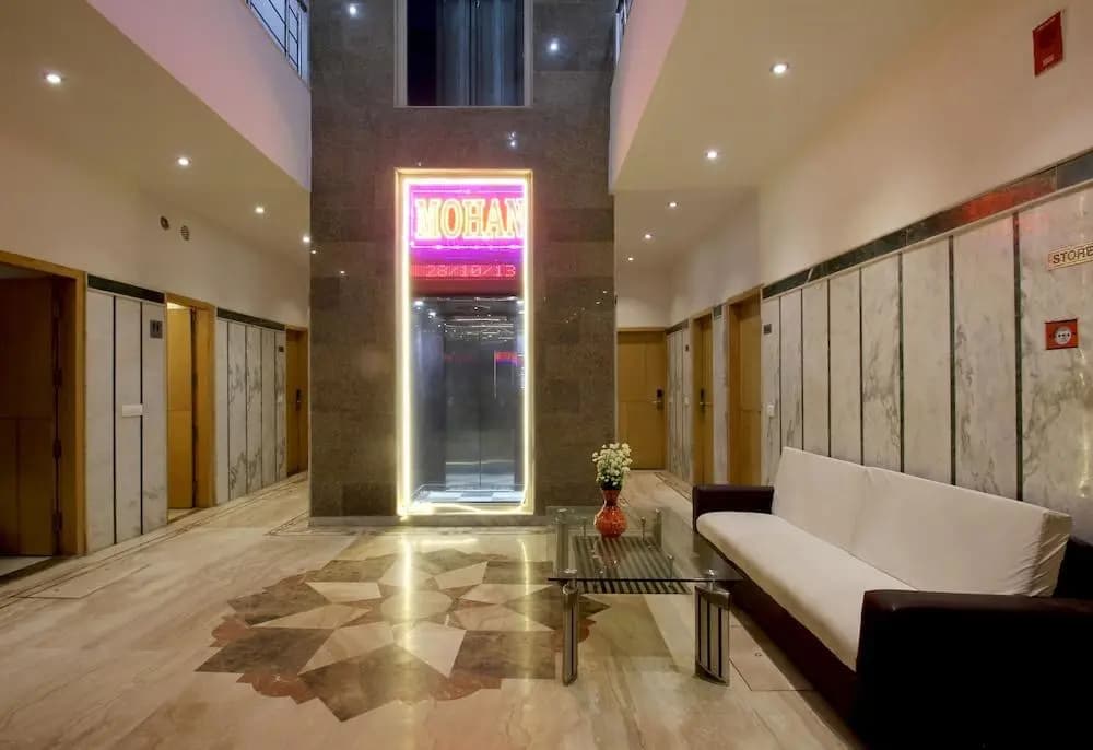 Hotel Mohan International - photo 11