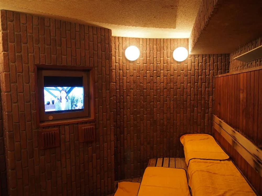 Capsule Hotel Shibuya - photo 17