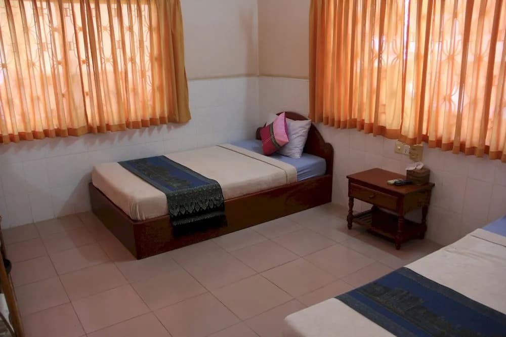 Relax And Resort Angkor Guesthouse - photo 3