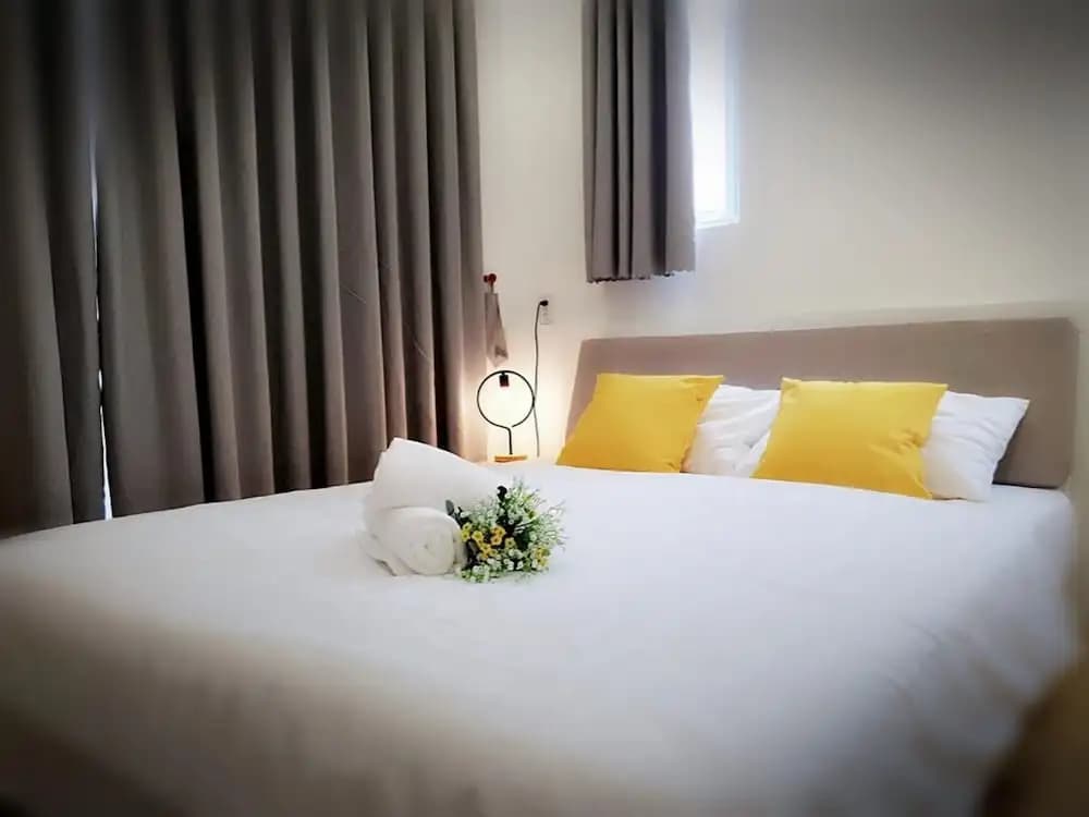 Yelo Hostel & Cafe - photo 3