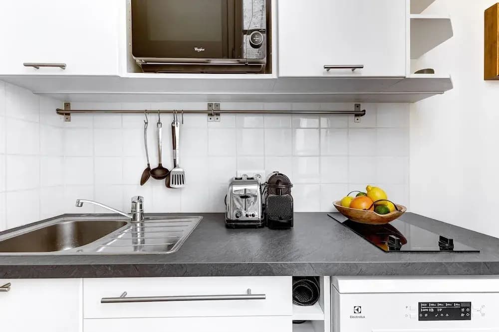 Modern 1BR For 4 By Centre Pompidou - photo 11