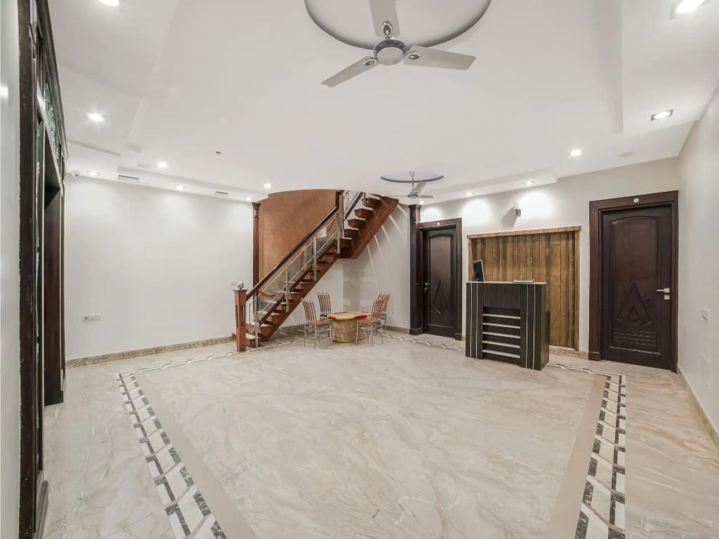 OYO 14231 Santosh Residency - photo 11