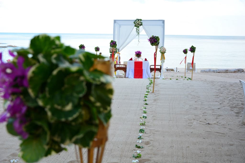 First Bungalow Beach Resort - photo 19