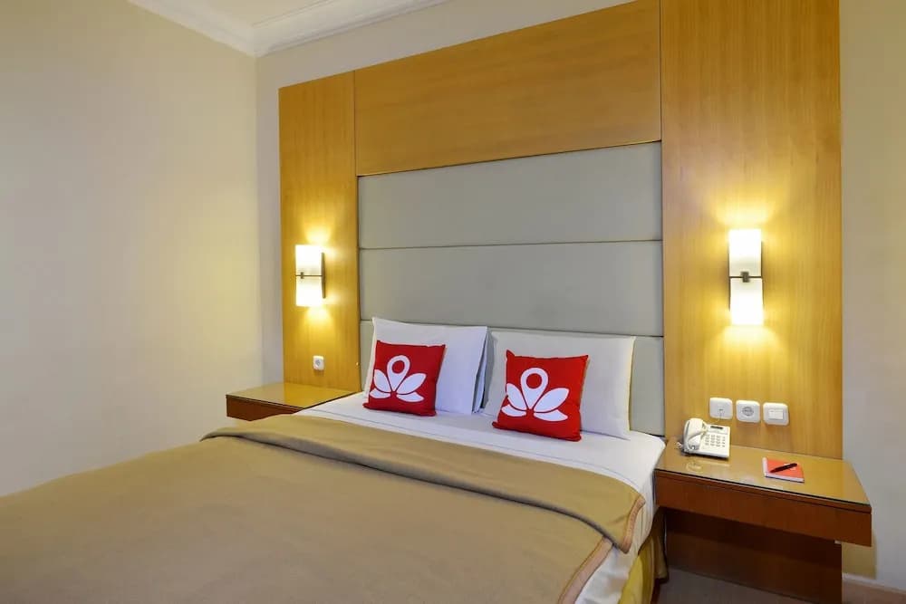 ZEN Rooms Basic Near Sunter Mall - photo 5
