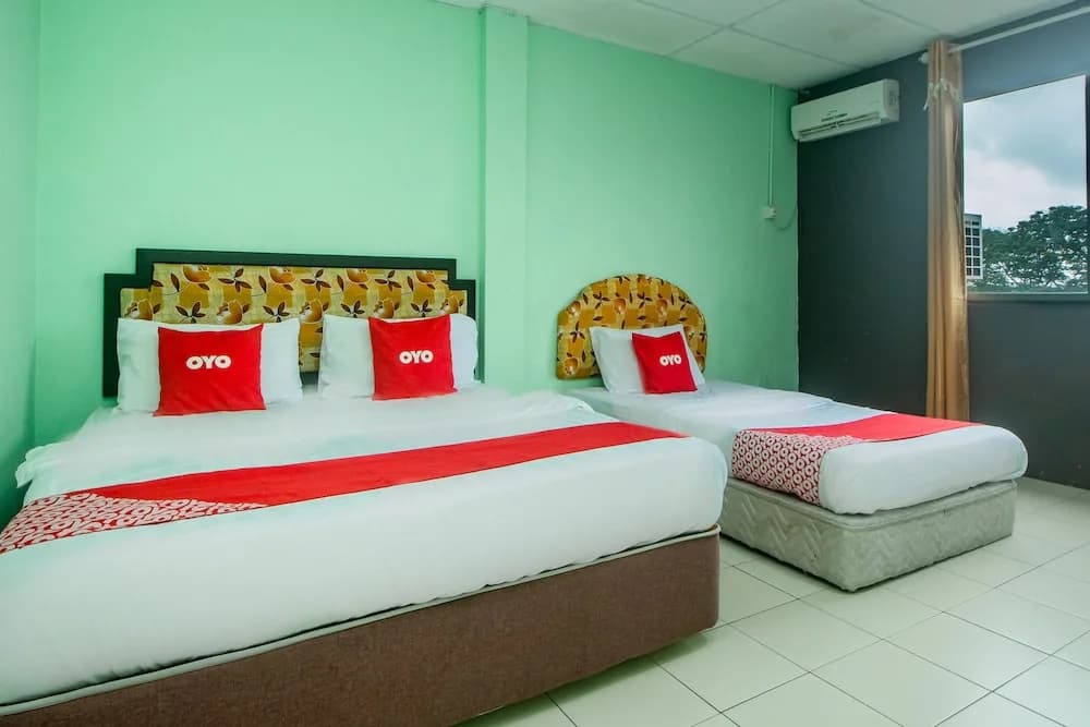 OYO 90124 Payang Puri Baru Hotel - photo 5