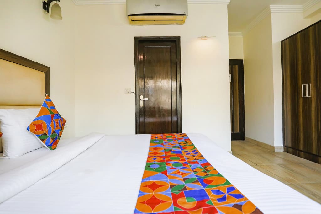FabHotel JPM The Grand Bella - photo 4