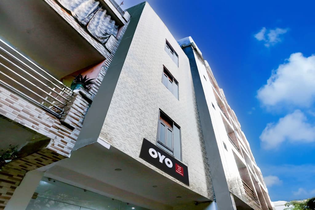 FabHotel ASP Royal Residency Inn - photo 1