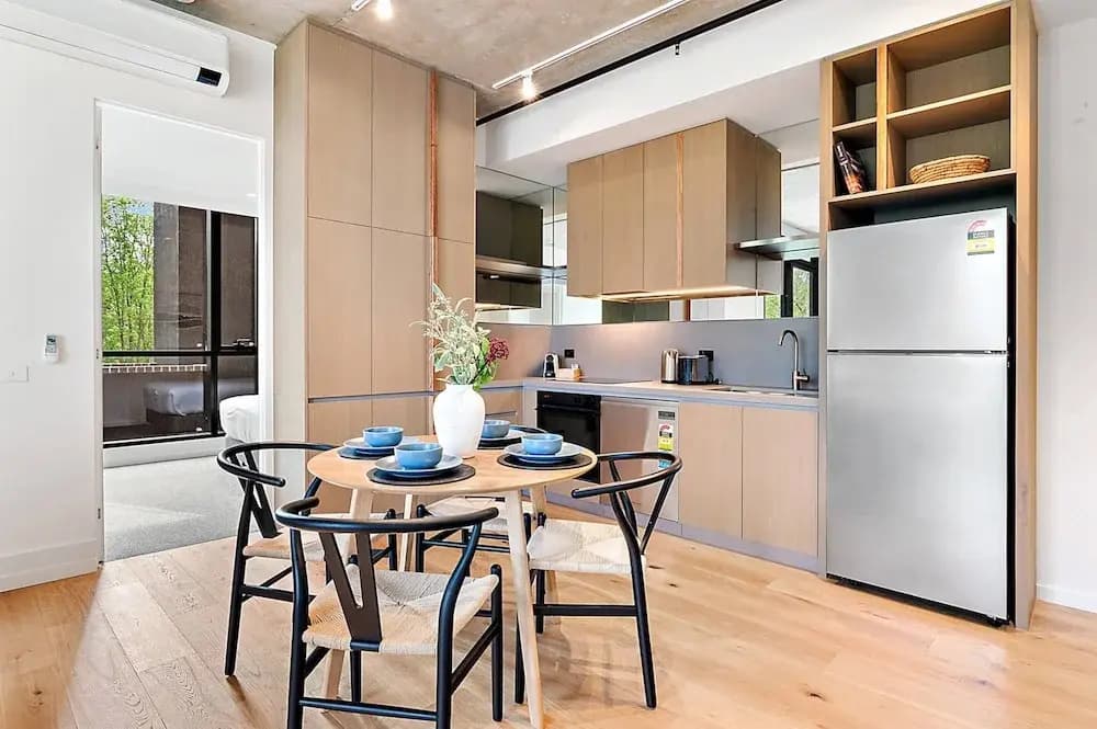 Brand-new 2-bed With Rooftop Access - photo 11