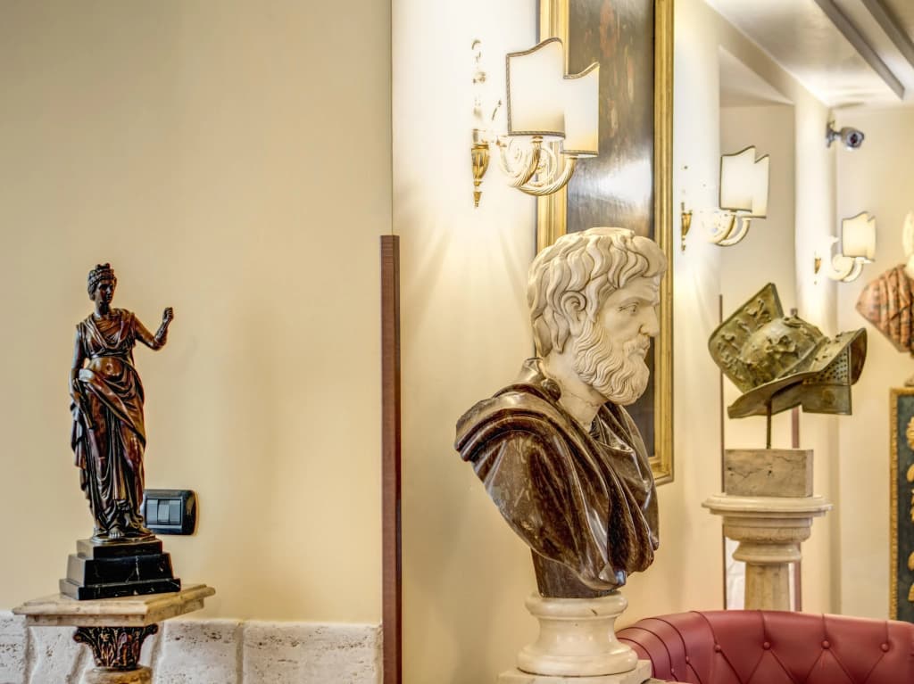 Aurelius Art Gallery Hotel - photo 2