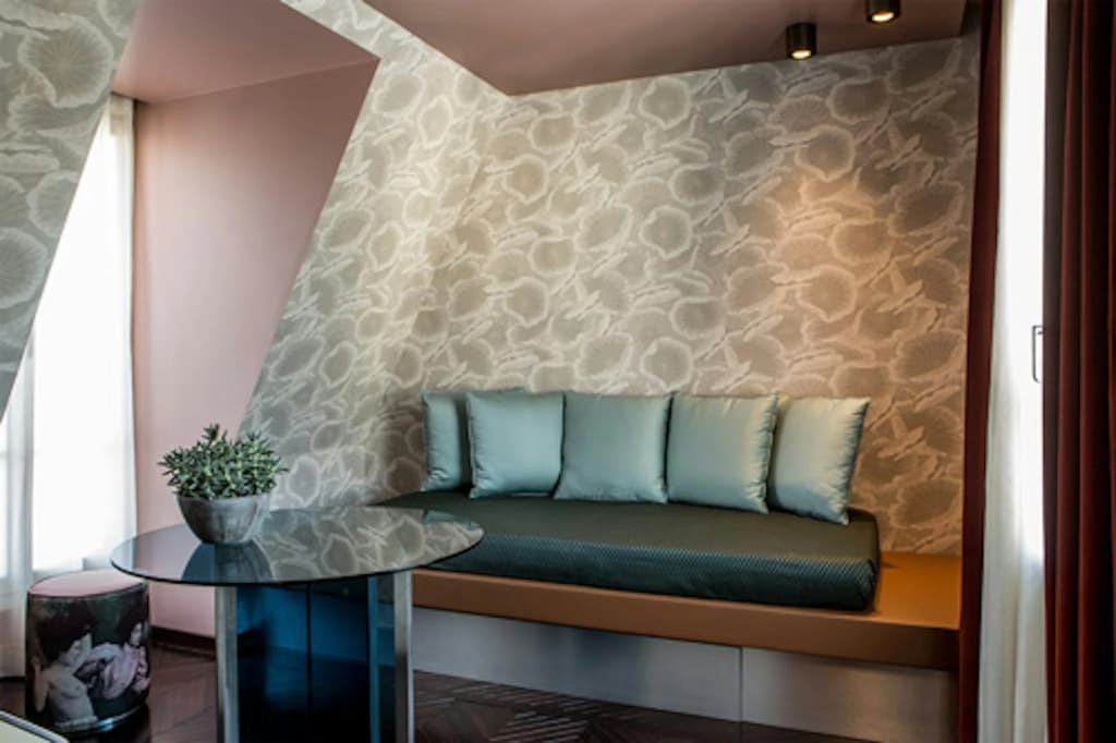 Hôtel du Rond-Point des Champs-Élysées - photo 2