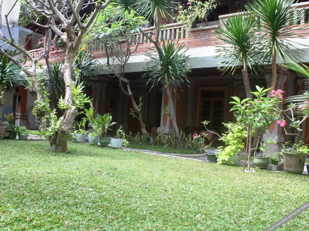 Sayang Maha Mertha Hotel - photo 17