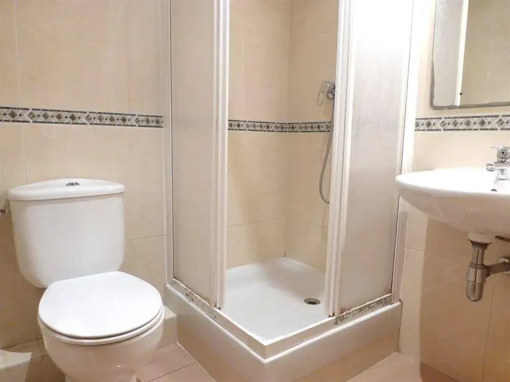 Ramblas Apartments - photo 8