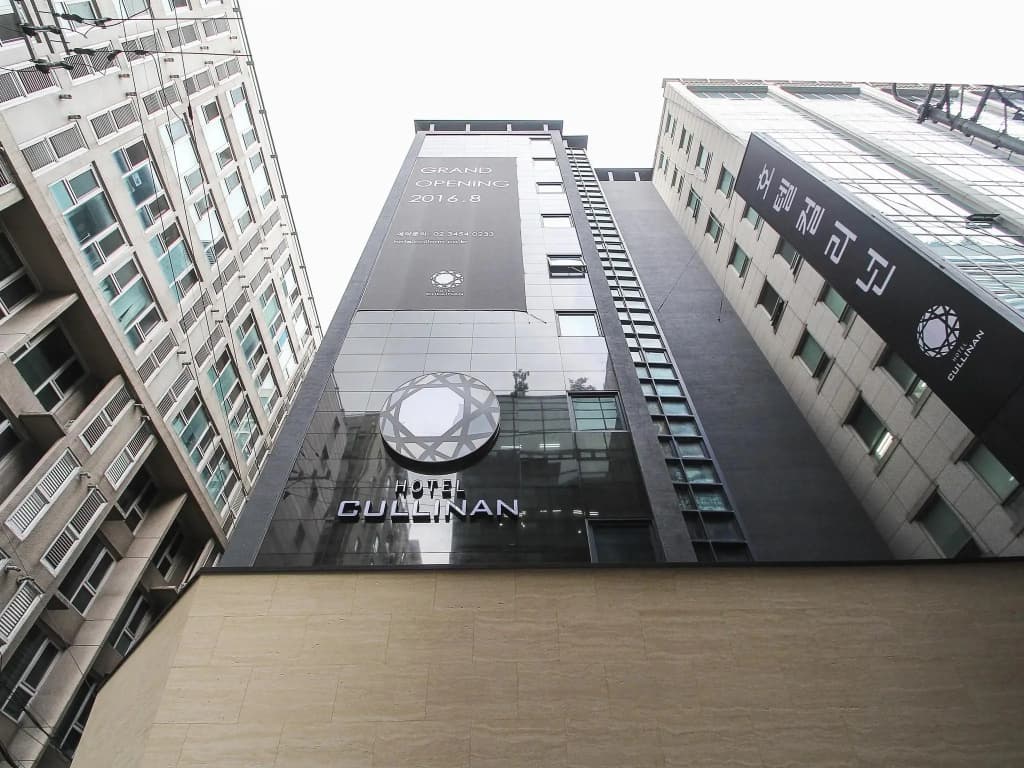 Hotel Cullinan DaeChi - photo 1
