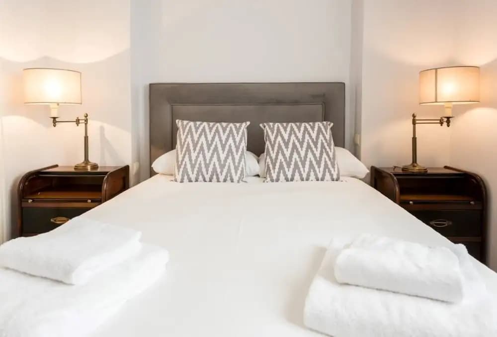 Guest Select Retiro - photo 3