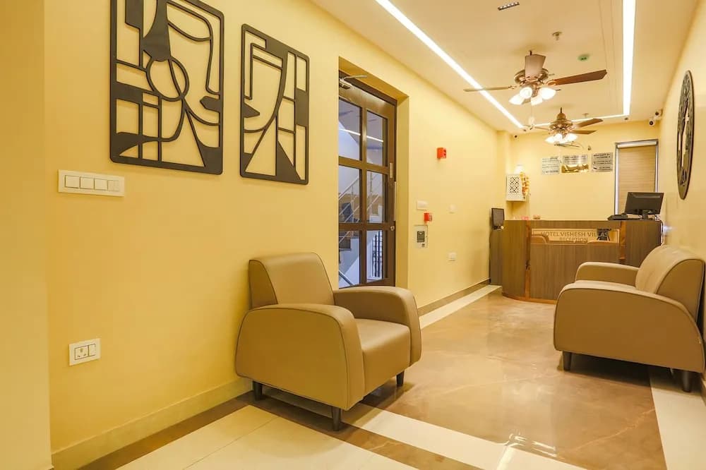Fabhotel Vishesh Villas - photo 2