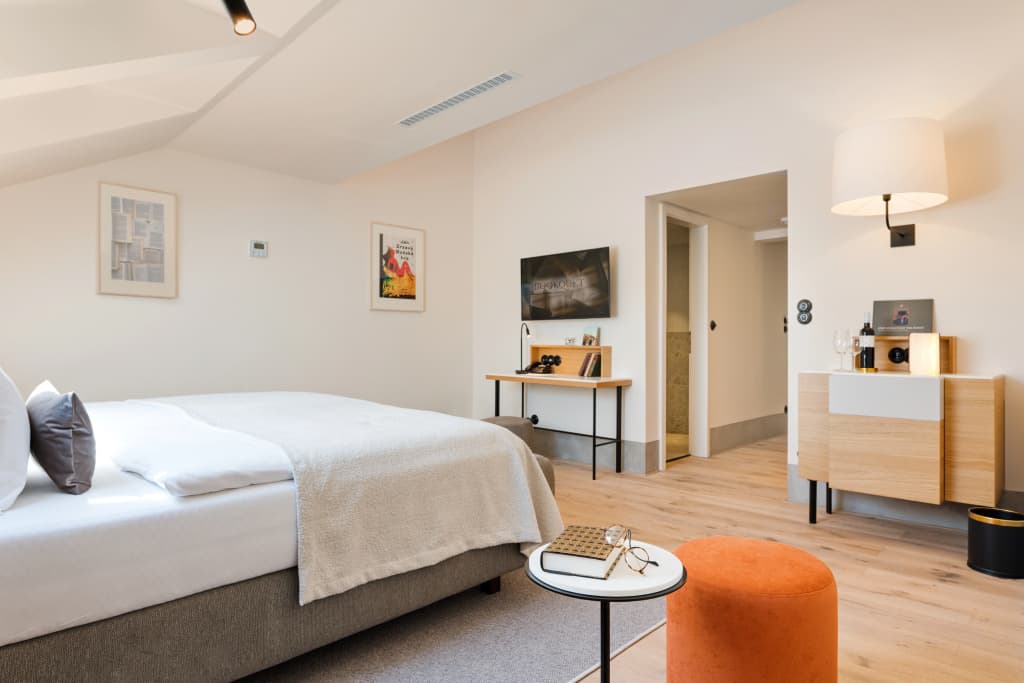 Bookquet Boutique Hotel - photo 3