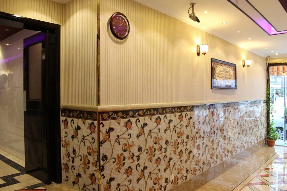 Sutchi Hotel - photo 13