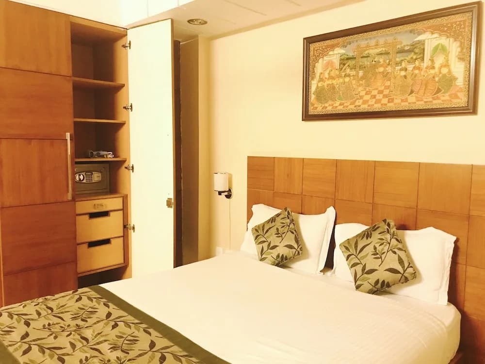 Skylink Suites & Apartments - photo 21