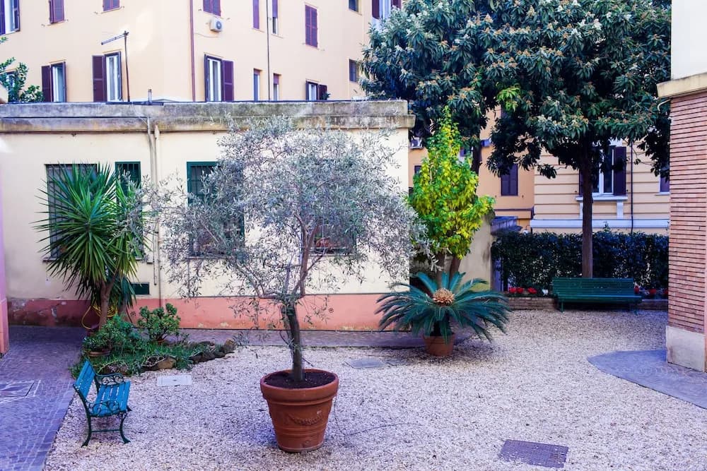 Postcard From Rome - photo 13