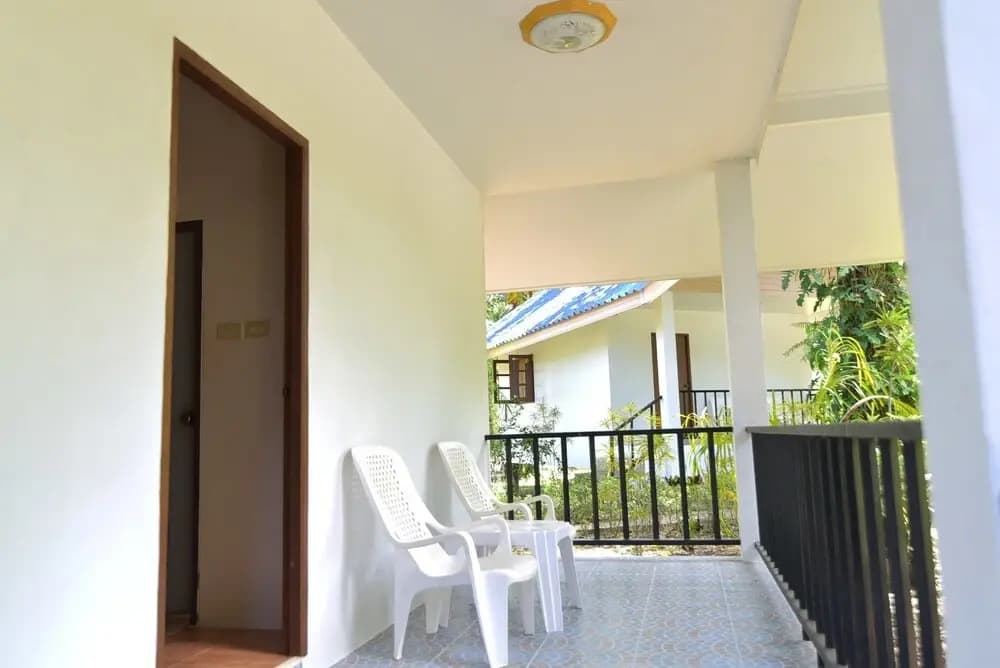 Groovy Bungalows - photo 7