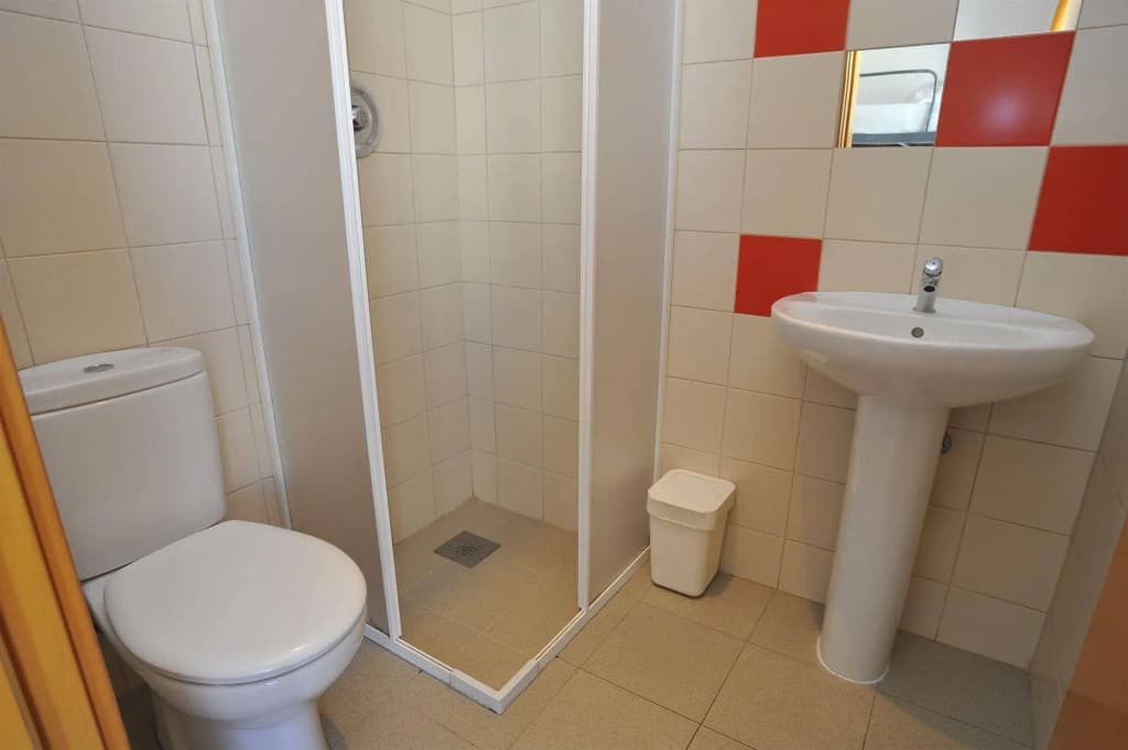 Hans Brinker Hostel Lisbon - photo 11