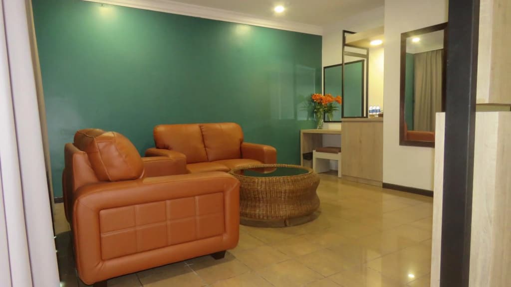 Heritage Hotel - photo 2