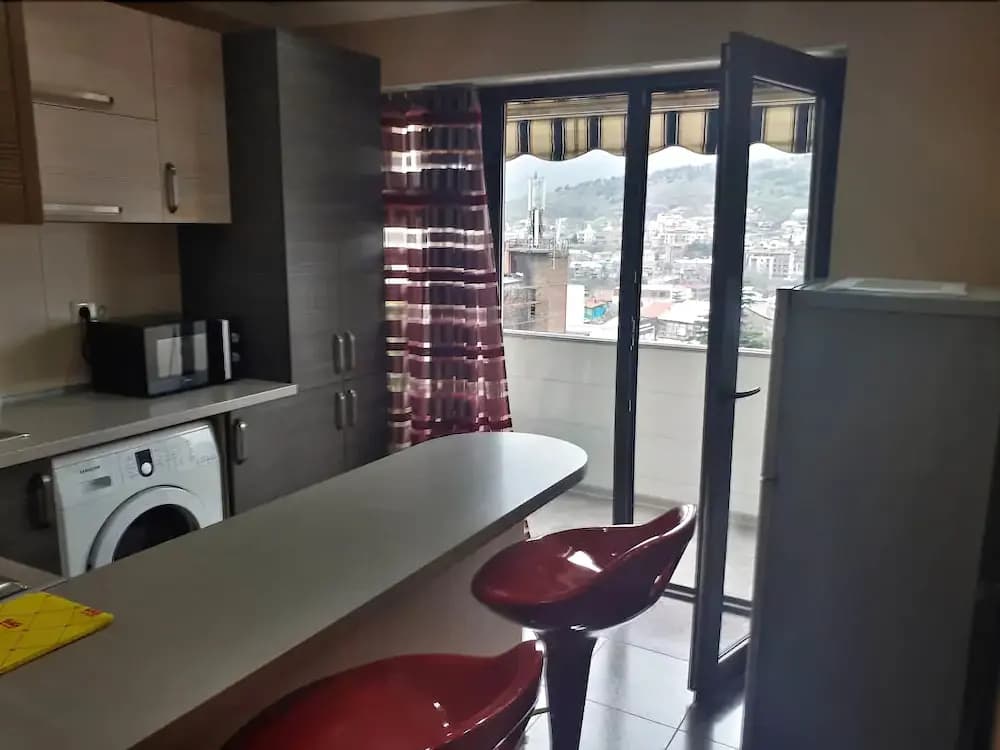 Avlabari City View Apartment - photo 5