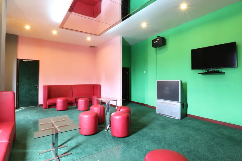 Jambrut Inn - photo 7