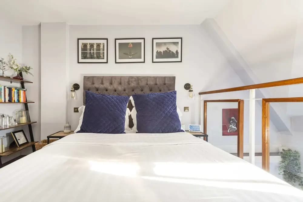 Beautiful One Bed Apartment In East London - photo 2