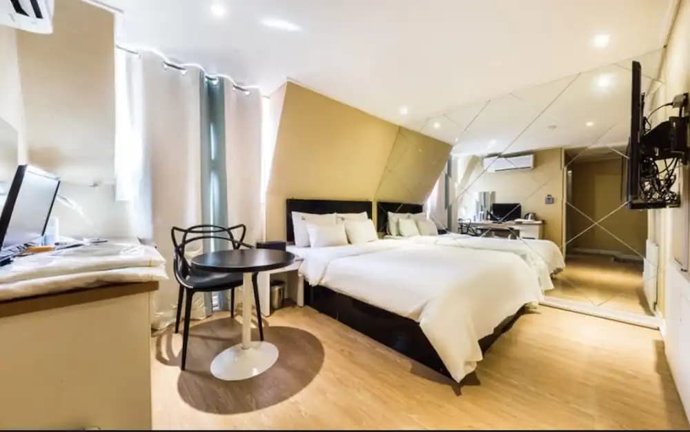 Reem Hotel - photo 14