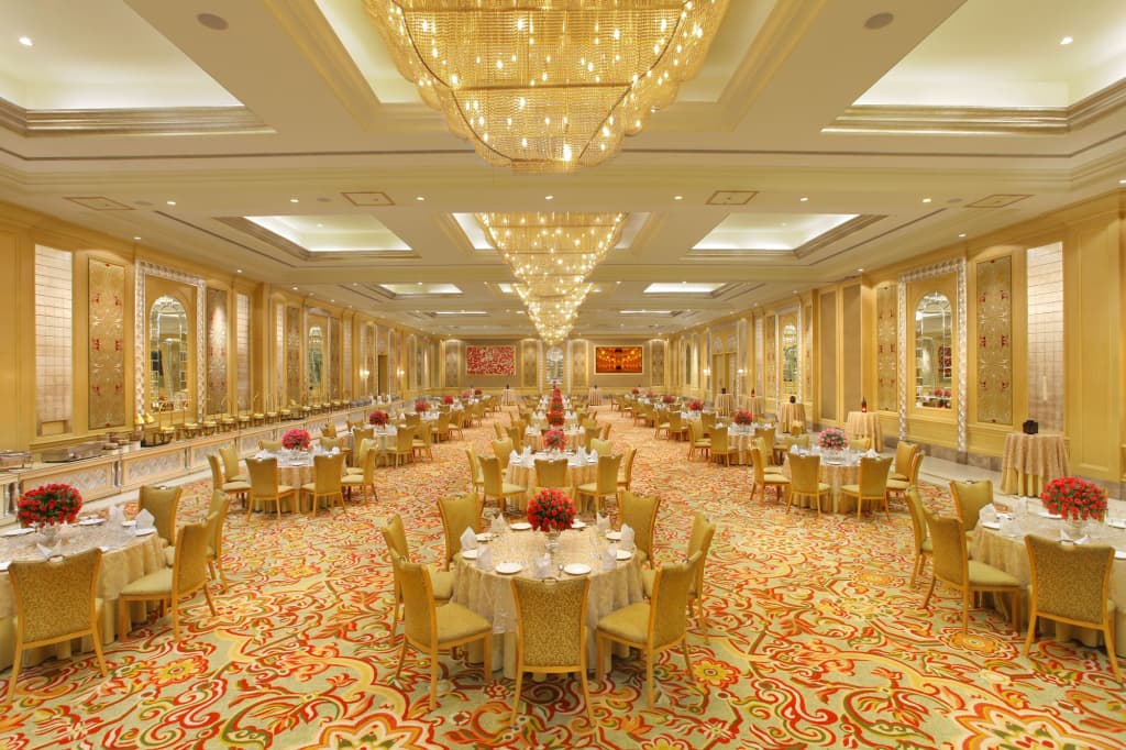 Seven Seas Hotel - photo 9