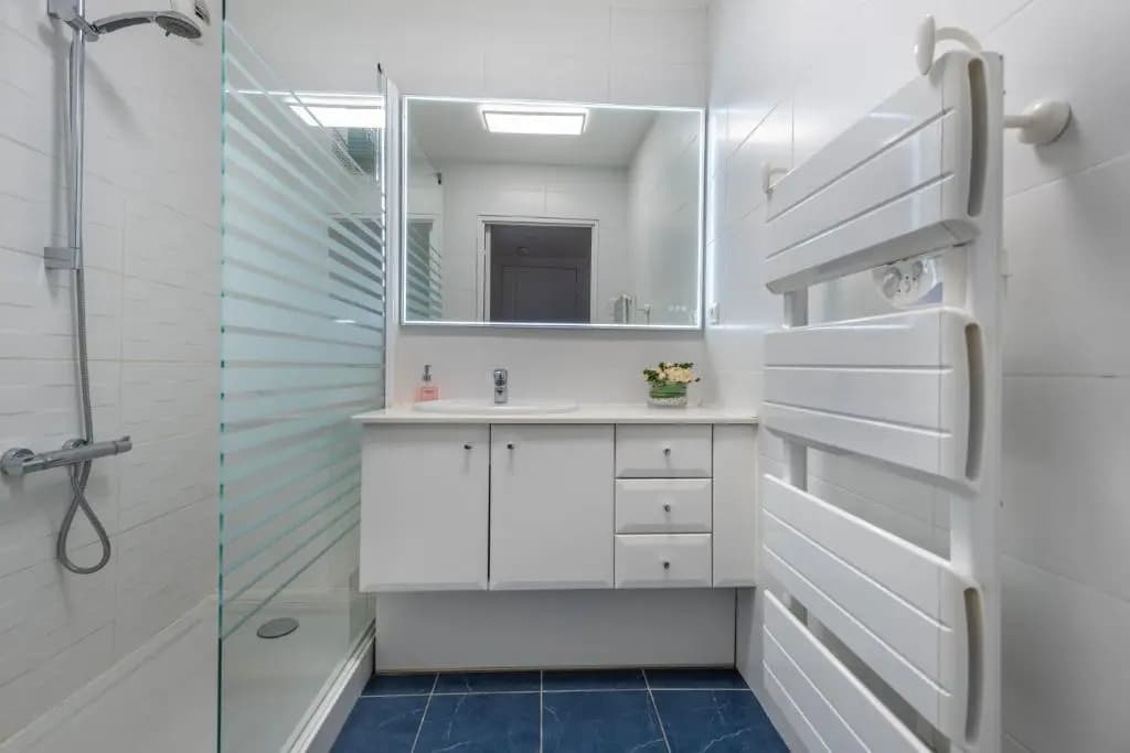 HEART of Nice- Modern Elegant 2BR Flat Big terrace - photo 12